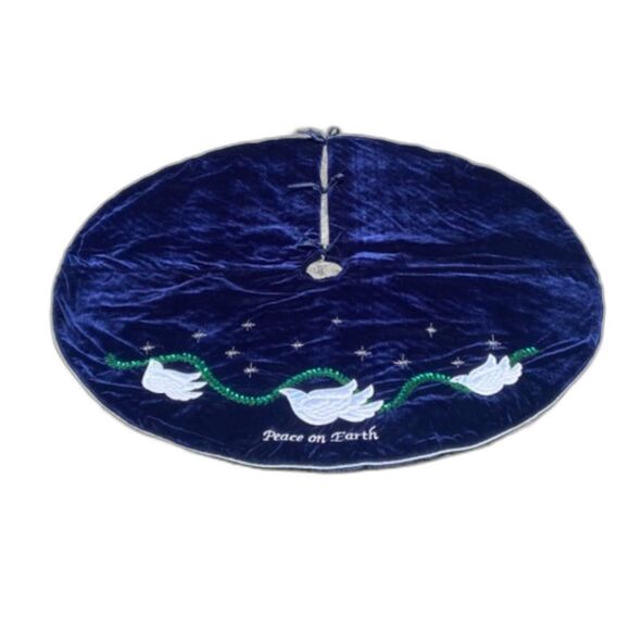 Large Blue Velvet Christmas Tree Skirt 56” Sequins Beads “Peace on Earth” VTG - Picture 1 of 3